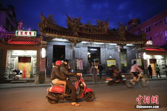 ҹĻ�µĵ�ˮ���ӌm