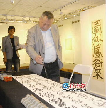 �����L(f��ng)�x퍡����{������������(d��ng)���۵ǈ�(ch��ng)