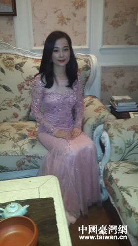 ���µĹ������cС�������w������龉�͐����һ��