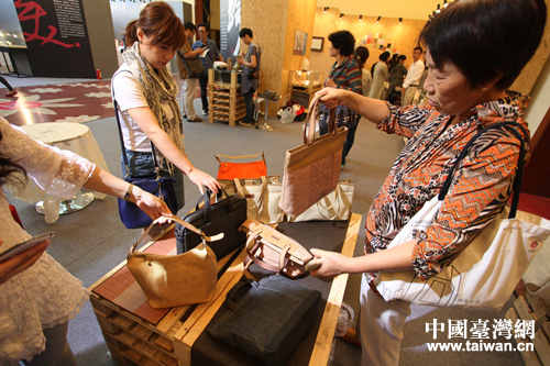 ����2014��10��10���Ϻ�չ�[���ă�(n��i)�����Ϻ��O(sh��)Ӌ(j��)֮������ܡ��������ݱ���_�����Ļ���(chu��ng)��Ҳ�_������