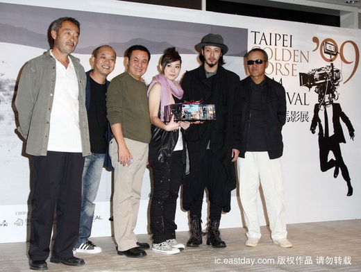 ����3�ܵĽ��RӰչ5��������ʽ�_Ļ�������_ĻƬ�Ӱ���Ǟ�ӛ�����������ձ�֪��ˇ��С����׌��Ҳ�׶ȵ��_���cʢ����С����׌͸¶�����_��һ����ѽ�(j��ng)�L�^�˱�������ԙ��Ƶ���ζ������w����_��������L�����顣