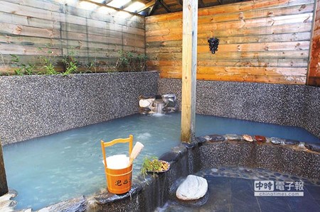 新年到花蓮泡湯三大知名溫泉區(qū)特色各異(圖)