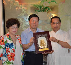 �_(t��i)�����̿���(hu��)�M�F(tu��n)���������L