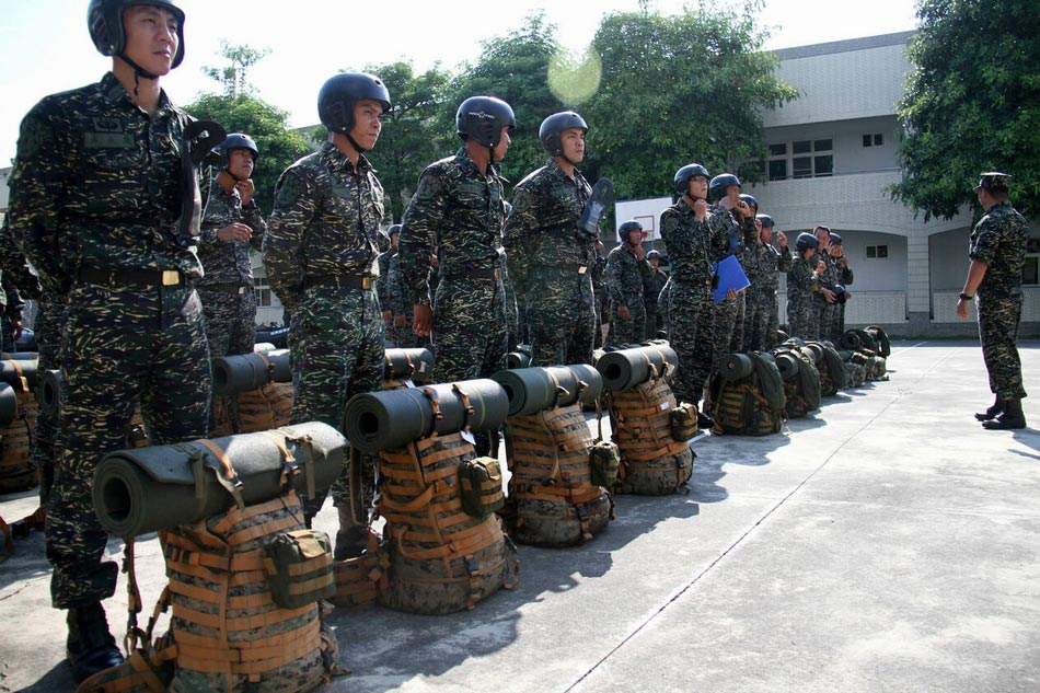 臺(tái)灣首次出動(dòng)云豹戰(zhàn)車對(duì)抗臺(tái)風(fēng) 臺(tái)灣首次出動(dòng)云豹戰(zhàn)車對(duì)抗臺(tái)風(fēng)