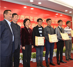 �ɰ��W(xu��)��΢�Ӱ��(chu��ng)���ِ�C��(ji��ng)�xʽ�ڟo(w��)�a�e��