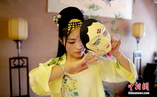 ����Ϧ��(ji��)�����ܷQ�������˹�(ji��)�����W(xu��)�ߣ��񱊽Ӽ{����