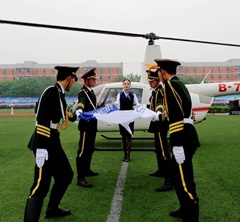 �Ĵ������A���_(k��i)�W(xu��)��Y ֱ���C(j��)��У��