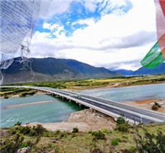 ���壺�����ؽ��ϡ����L(f��ng)��