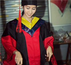 ����Ů��ʿ�����^�u��������h ���ؑ�(y��ng)