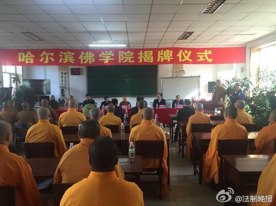 �DƬ��Դ�ھW(w��ng)�j(lu��)