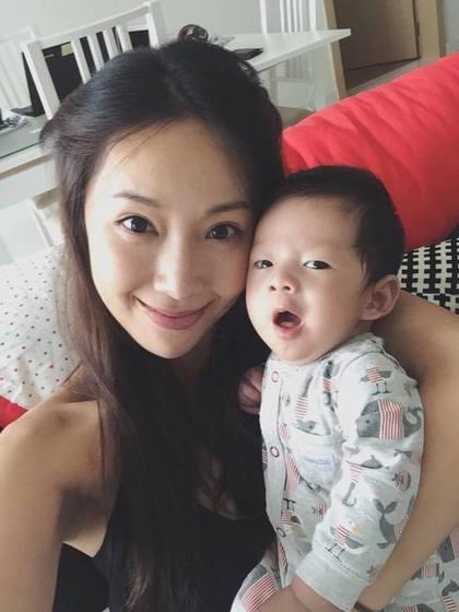 �����c����