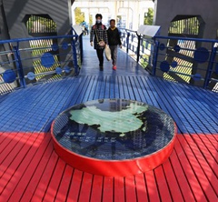 �Ϸ�����һ��֮�b