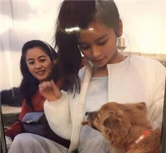 W��ħŮ��40�q�����u��19�qĸŮ�����δ��