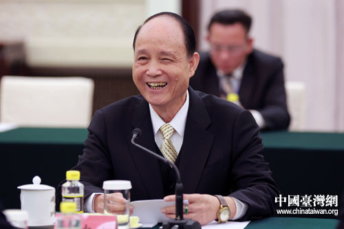 �_�������������L����ɭ