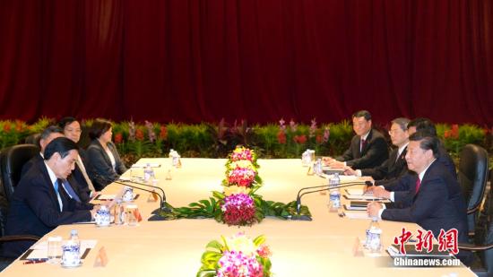 11��7�����磬�ɰ��I(l��ng)��(d��o)����(x��)��ƽ���RӢ�����¼������������Ƶ������ <a target='_blank' ><p  align=