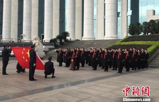 ������Ժϵ�y(t��ng)�����_(t��i)���㌏�T32��