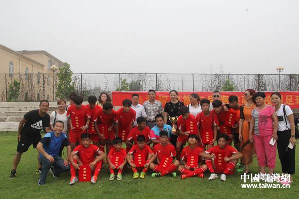 �ڶ��ú��{�ɰ�У�@������Ոِ�A�M�Y(ji��)��