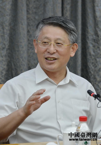 �Ϻ������L(zh��ng)����ɳ������Ո(q��ng)�_(t��i)�������v��ý�w���_ӛ�ߕ�(hu��)���������P(gu��n)��r�M(j��n)���f��