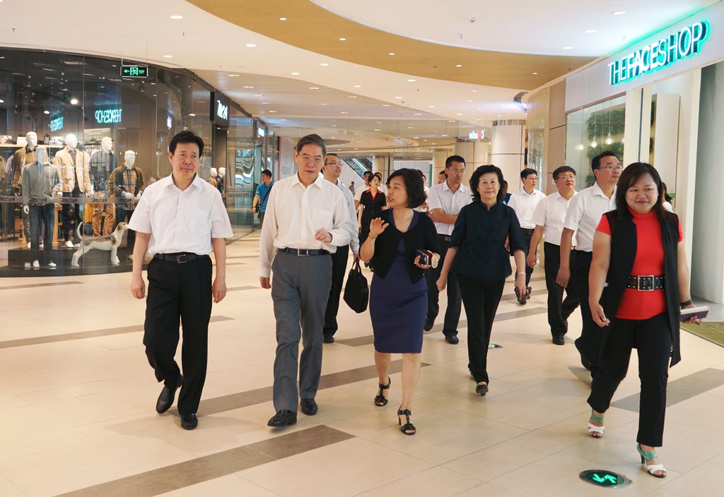 張志軍主任出席魯臺經(jīng)貿(mào)洽談會并在山東調(diào)研 張志軍主任出席魯臺經(jīng)貿(mào)洽談會并在山東調(diào)研