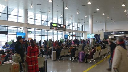 全力保障臺(tái)胞返鄉(xiāng)過(guò)年:廈金航線隨時(shí)準(zhǔn)備加開(kāi)航班 全力保障臺(tái)胞返鄉(xiāng)過(guò)年:廈金航線隨時(shí)準(zhǔn)備加開(kāi)航班