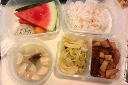 俏江南放下身段賣盒飯臺媒評:放下面子不丟人 俏江南放下身段賣盒飯臺媒評:放下面子不丟人