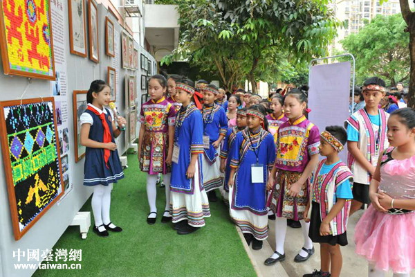 �_����ɏ̫ƽС�W(xu��)����һ�е��V���������_չ�Ļ������������