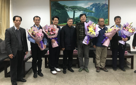 �V����ɫ���I(l��ng)��(d��o)���Lο���_(t��i)�����_(t��i)���̎�