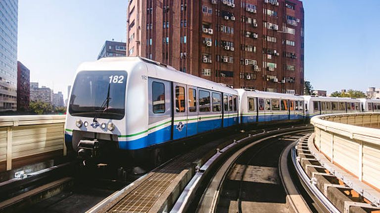 �_(t��i)�ό���600�|���߼܆�܉ �W(w��ng)�ѣ�·���X�����������X����