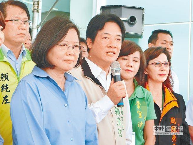 蔡英文賴清德在南部大本營民調(diào)暴跌,因此事被選民拋棄? 蔡英文賴清德在南部大本營民調(diào)暴跌,因此事被選民拋棄?