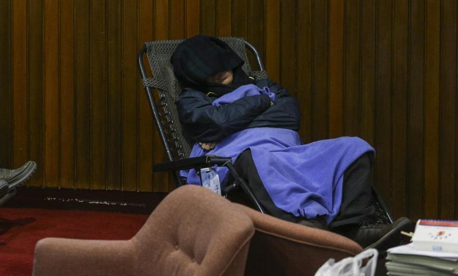 ���M(j��n)�h��������_��(hu��)���Ӱ��(qi��ng)��(sh��)�������� ��(gu��)���h�(j��ng)