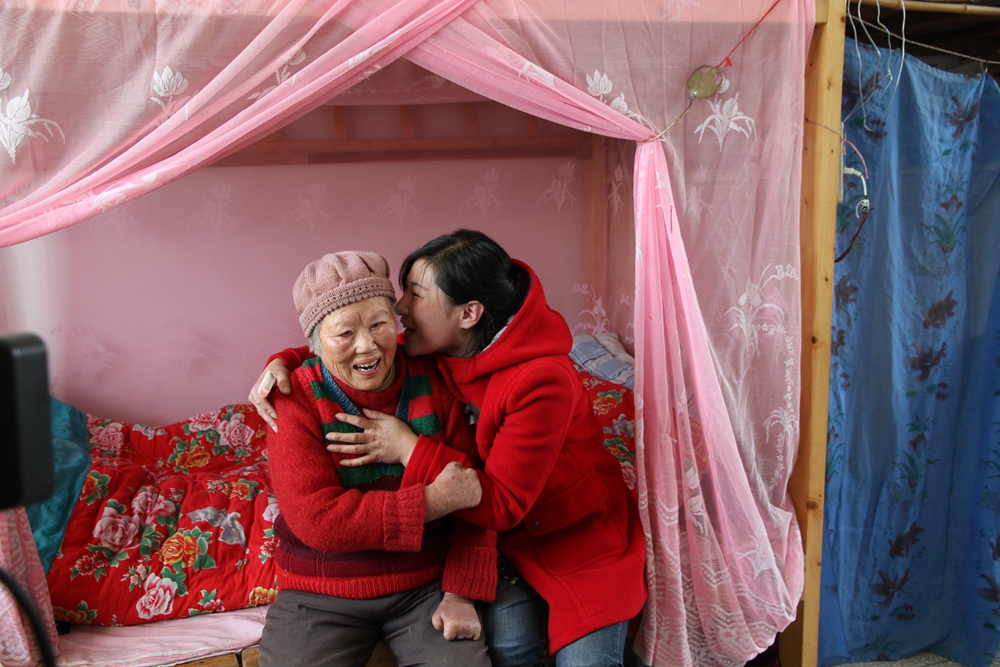 ���L(f��ng)�塰����Ů�������᣺�Ð�(��i)��������Ⱦ��