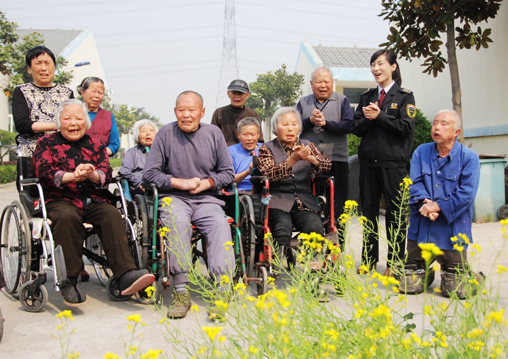 ���L(f��ng)�塰����Ů�������᣺�Ð�(��i)��������Ⱦ��