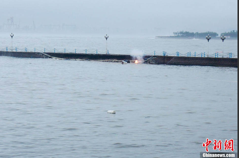百年棧橋工程 青島地標(biāo)建筑 一夜暴雨成斷橋 百年棧橋工程 青島地標(biāo)建筑 一夜暴雨成斷橋