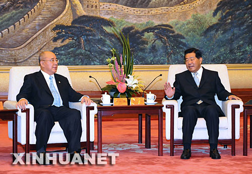 8��7�����й��������ξֳ�ί�Z�c���ڱ����������Õ�Ҋ������ϯ�W�\���_Ļʽ���Ї������h��ϯ�ǲ���һ���� ���A��ӛ�� ��� �z