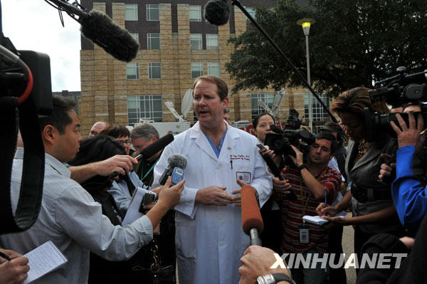  11��7�����������ÿ��_˹�ݾ���±�30Ӣ��̎��̹�ՠ���˹���غ͑��ؿ���(f��)�����e�е�(li��n)��ӛ���д����ϣ�˹���غ͑��ؿ���(f��)����������g(sh��)����W���_����ʷ��˹�ش�ӛ���ᆖ���������ÿ��_˹�����L����ݱ��h�T�Լ�W���_����ʷ��˹�����@���e����(li��n)��ӛ�ߕ���ʷ��˹�t(y��)���f��ԓ���Ĺ�����10�����T��4���ѽ�(j��ng)��Ժ��ʣ�µĂ��T�п��ܽK�횈��������������صĶ��ý�wӛ�߼����s�����±����������˴Θ������M�к��m(x��)��ۙ��������±��܊����5������l(f��)��һ��܊���_���Ѓ����ش󘌓��������13��������30���܂���