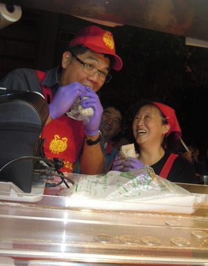 �B���ĬF(xi��n)��(ch��ng)�H��������(r��n)���߀����ҧ��һ��