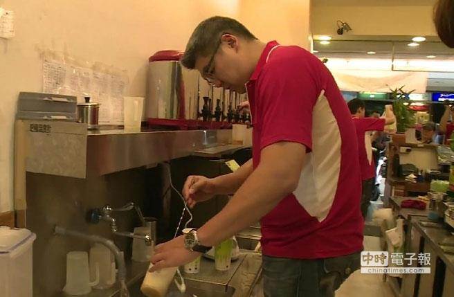 �B���Ĵ򹤮������С�ܡ�