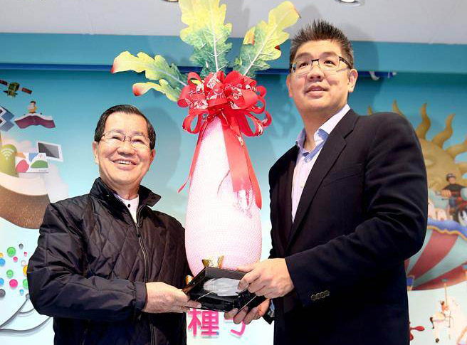 ʒ�f�L�򡰽�(j��ng)��Σ�C�ơ� ��ͦ�B���Į��x���D��