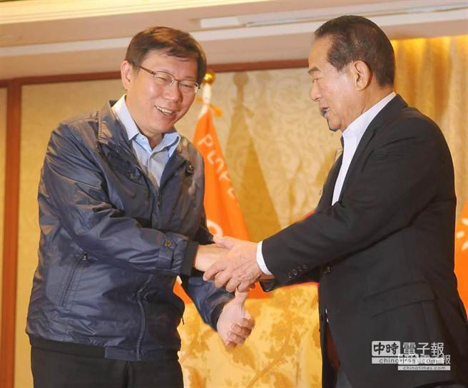 宋楚瑜建言柯文哲:官不僚則民不刁(圖) 宋楚瑜建言柯文哲:官不僚則民不刁(圖)