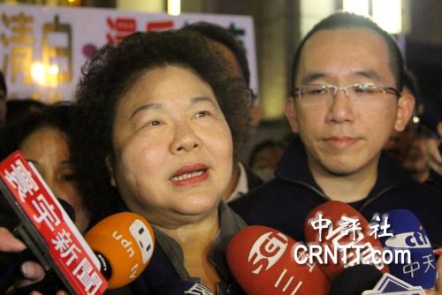 陳水扁回高雄家中 市長陳菊承諾安排醫(yī)療加派警力(圖) 陳水扁回高雄家中 市長陳菊承諾安排醫(yī)療加派警力(圖)