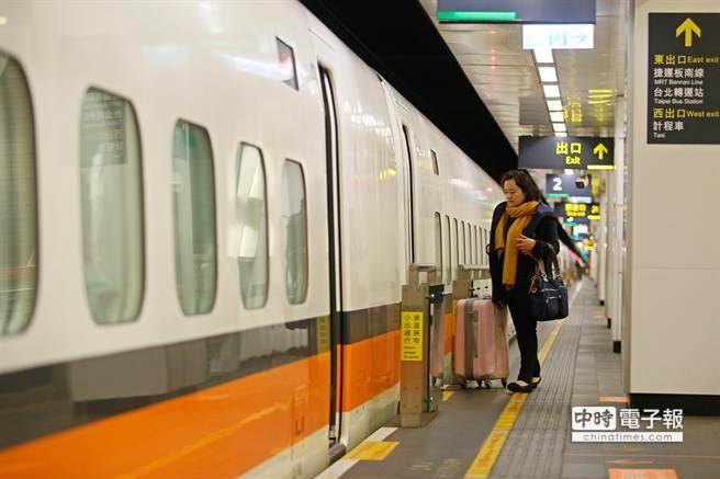 �_������ͨ���L������ο�����ƄӮ�(d��ng)�ֽӹܸ������_ý�D��