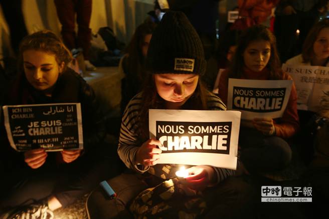 ���_���������顶�����ܿ������uĬ�������DƬ��Դ���_���Еr��ӈ�