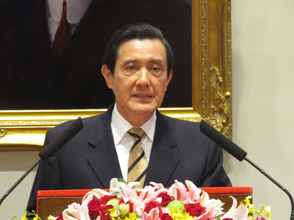 ������_8����30�� �RӢ��:�����ɰ���ƽ�l(f��)չ