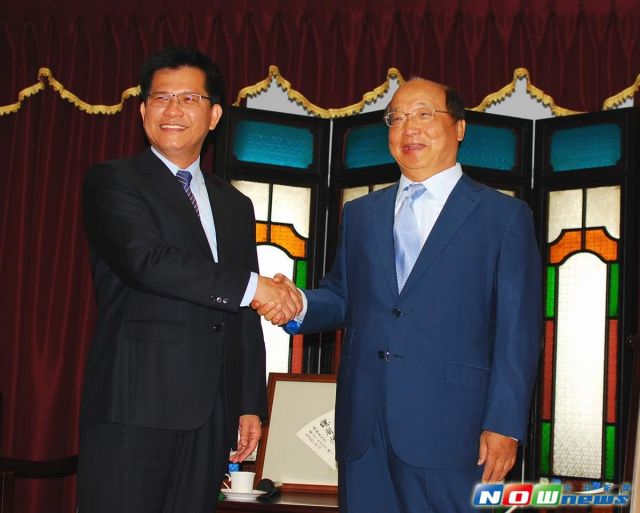 臺(tái)灣教授談胡志強(qiáng)轉(zhuǎn)戰(zhàn)媒體:或可加深臺(tái)灣政媒關(guān)系 臺(tái)灣教授談胡志強(qiáng)轉(zhuǎn)戰(zhàn)媒體:或可加深臺(tái)灣政媒關(guān)系