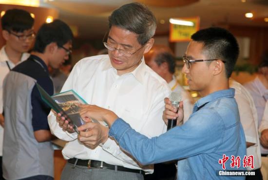 金門“張王會”成兩岸新常態(tài)起點 金門“張王會”成兩岸新常態(tài)起點