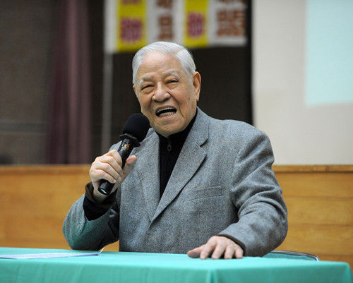 ����xȡ���c��Ӣ�Ŀ����͕ܲ�(hu��) ���k�����w΢��