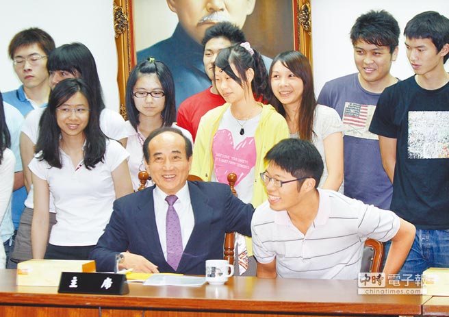 ����ƽ��ʮ��ܳ��������������L����������o���L��ꑵČW���F