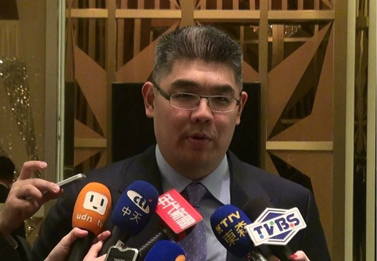 連勝文前幕僚:柯文哲把“聽說”當(dāng)證據(jù)令人遺憾