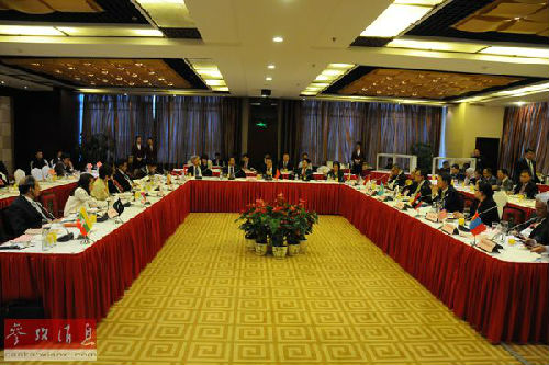 �_��һֱ��������?y��n)^(q��)��(j��ng)�����ϣ����끆Ͷ�Пo����һ�΅��c�^(q��)��(j��ng)�����������C��