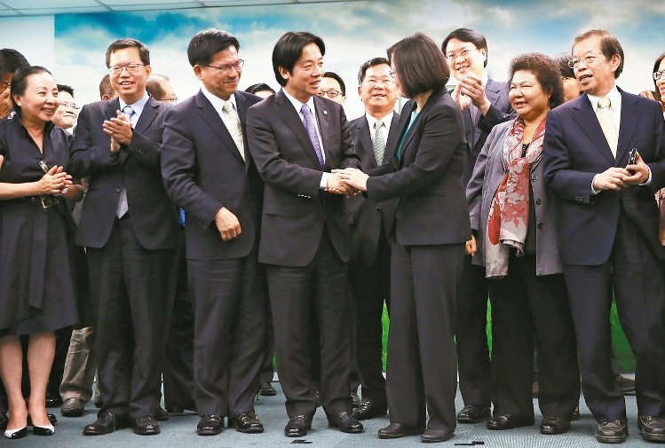 �_(t��i)�����Lه��£�����(hu��)��(d��ng)��Ӣ�ĸ��֣��D��